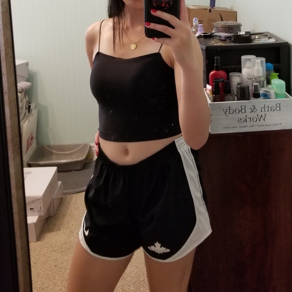 NIKE Dri-Fit Running/Workout Shorts - Picture 3 of 3